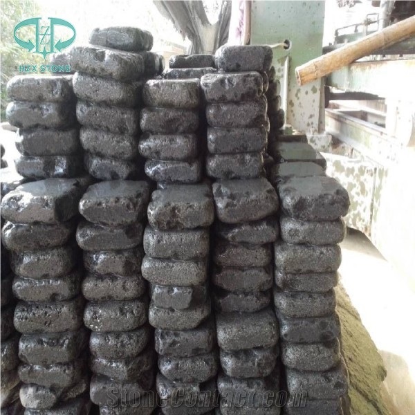 Cubestone, Black Basalt Cubestone, Black Basalt Cube Stone, Cobble Stone, Cobblestone, Natural Split Cubestone, Paving for Driveway Outdoor Decoration, Basalt Stone, Cube Stone, Paving Stone