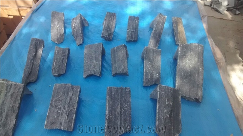 Thin Stone Veneer Monsoon Black Quartzite