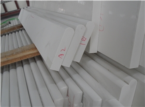 Polished Bullnosed or Half Bullnosed White Quartz Flooring Skirting Tiles Design