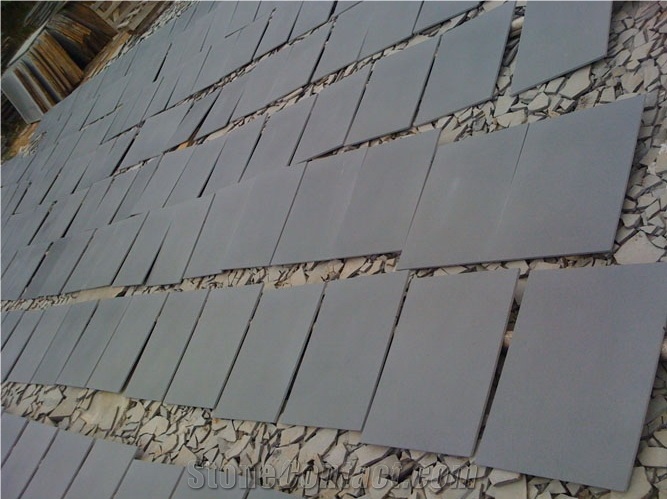 Black Basalt Tile & Slab, Basalt Floor Tiles,Lave Stone,G684 Black Basalt Suppliers,China Basalt ,Fujian Black,Black Pearl ,Paving Stone &For Driveway,Walkway Paving