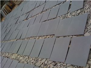 Black Basalt Tile & Slab, Basalt Floor Tiles,Lave Stone,G684 Black Basalt Suppliers,China Basalt ,Fujian Black,Black Pearl ,Paving Stone &For Driveway,Walkway Paving
