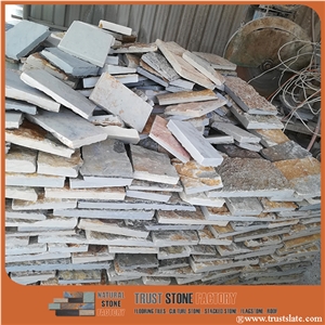 Yellow Slate Flagstone Random Flagstone Patio Irregular Flagstone Road Paving Slate Walkway Pavers Outdoor Stepping Stone Flagstone