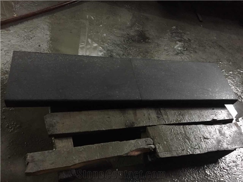 G684 Swimming Pool Coping Basalt Pool Surrounds