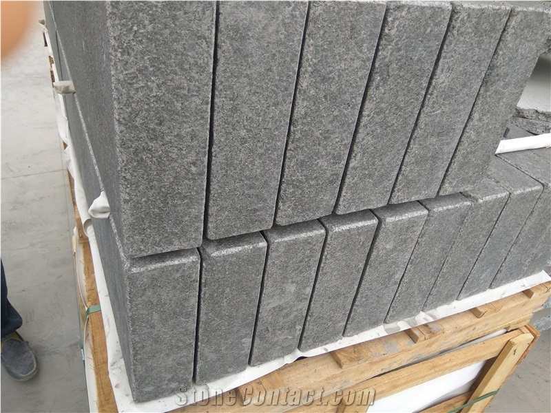 New G684 Black Granite Pillars Palisades
