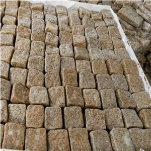 G682 Granite Tumbled Cubestone, Rusty Yellow,Sunset Gold, Garden Cobble Stone,Yellow Paving Stone,Granite Walkway Pavers,Cobble Stone,Exterior Cube Stone,Floor Covering, Chinese Yellow Paving Stone