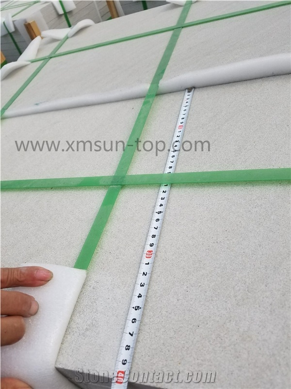 Bush Hammered White Sandstone Tiles&Cut to Size/Pure White Sandstone Floor Tiles/Snow White Sandstone Wall Tiles/White Standstone Pavers for Wall Cladding&Floor Covering/White Sandstone Panels