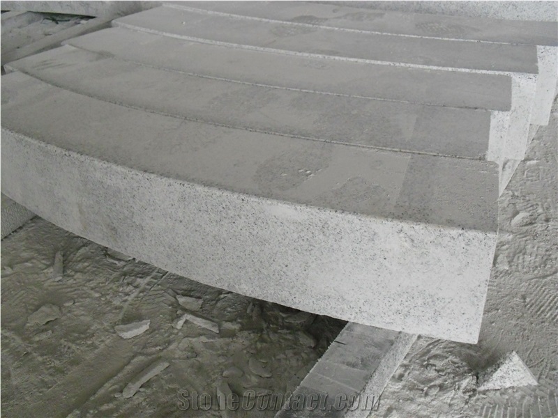 China Cheap Popular G603 Grey Granite Flamed Bevel Edge Kerbstones, Chamfered 5*5cm Curbstones, Granite Road Side Stone, Garden Paving Decoration, Natural Building Stone Curbs, Kerbs Project
