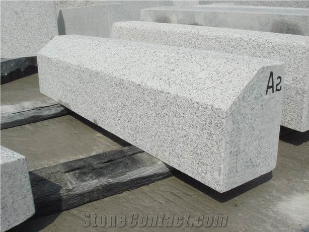 G603 Granite Kerbstone,Curstone,G603 Cheap Granite Kerbstone, Grey Granite Curbs,New G603 Light Grey Granite Road Stone, Side Stone,China G603 Granite Kerb Stone,Chinese Curbstone,Curbs for Outside