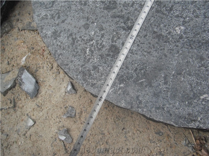 Bluestone Crazy Pavers Top Acid Washed and Brushed Split Edges