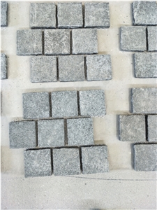 China Black Granite Black Pearl Black Granite Fuding Black G684 Flamed Bush Hammered Cobble on Mesh Cube Stone,Mixed Granite Stone and Colors Driveway Paving Stone,Garden Landscaping Natural Granite