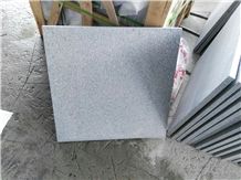 G654 Finegrain Grey Granite Sesame Grey Granite Bianco Crystal Grey Granite Paving Tile Polished Honed Sandblasted Flamend and Brushed Antique Tile Paver for Flooring Tile Terrace Paver Dropface Pool