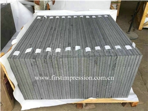 Popular China Grey Basalt Stone/Gray Basalt Tiles/Basalto/Grey Basalt/Andesite/Lava Stone/Walling/Flooring/Cladding Slab