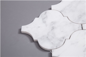 Waterjet Arabesque Design Carrara White Marble Backsplash Mosaic , Carrara White Lantern Shaped Mosaic Tile