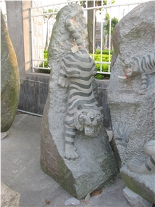 Deer Type Animal Sculpture