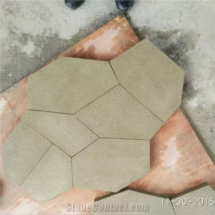 Beige Sandstone Broken Stone Irregular Flagstones Stone for Floor and Walls