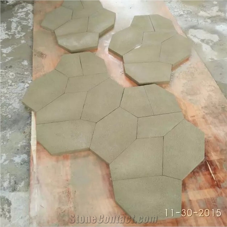 Beige Sandstone Broken Stone Irregular Flagstones Stone for Floor and Walls