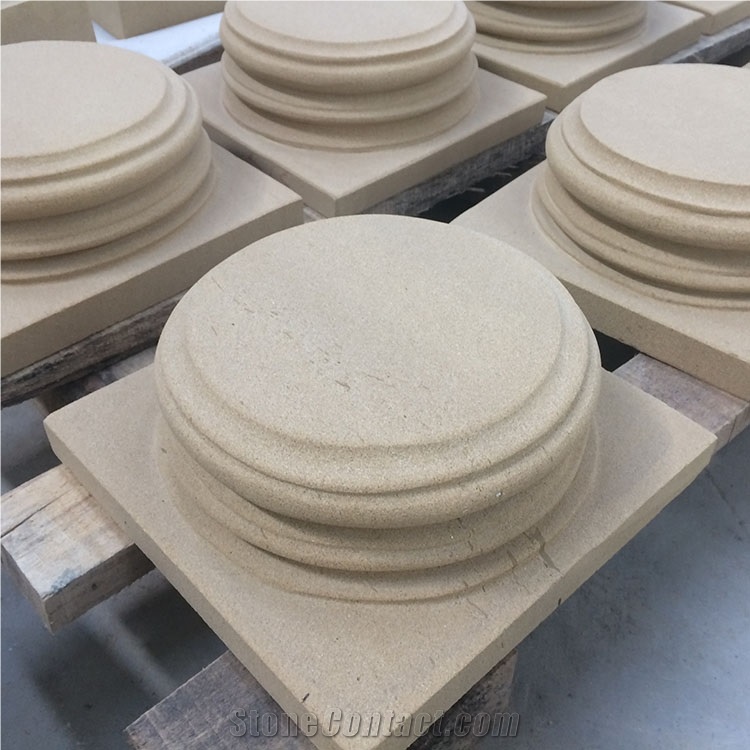 Beige Sandstone Caps Stone Quoin