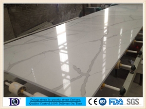 Veined Calacatta White Quartz Slabs ,2cm Solid Surface Calacatta White Quartz Slabs for Island Top,3cm Polishe Calacatta White Quartz in Usa,High Quality Calacatta White Quartz Slabs from Ds7423