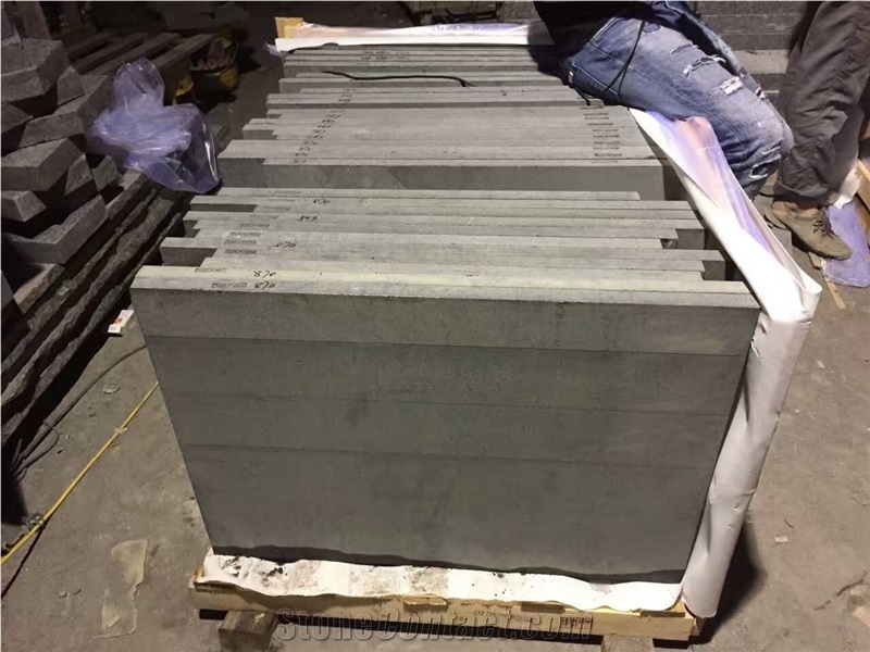 Chinese New G684 Granite Slabs &Tiles China Black Granite Honed & Flamed Finishing/ Special Shape Tiles/ Stripes/Project Tiles