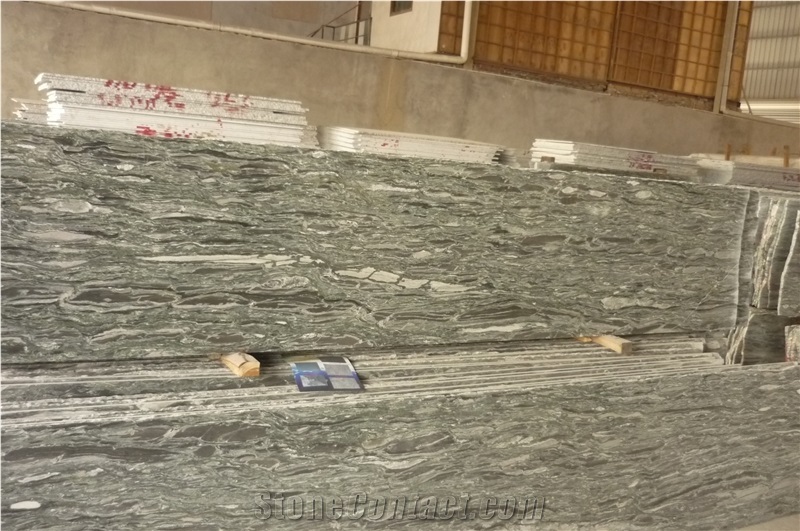 Sea Wave Green Granite Slabs & Tiles