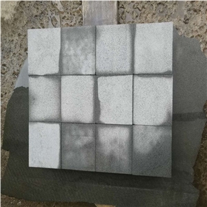 China Basalt ,Bluestone,Hainan Black Surface Flamed,Others Sawn Cut Cube Stone/Cobblestone/Pavinggraden Stepping, Walkway, Pavers Outdoor Natural Stone Flooring, Quarry Owner Factory