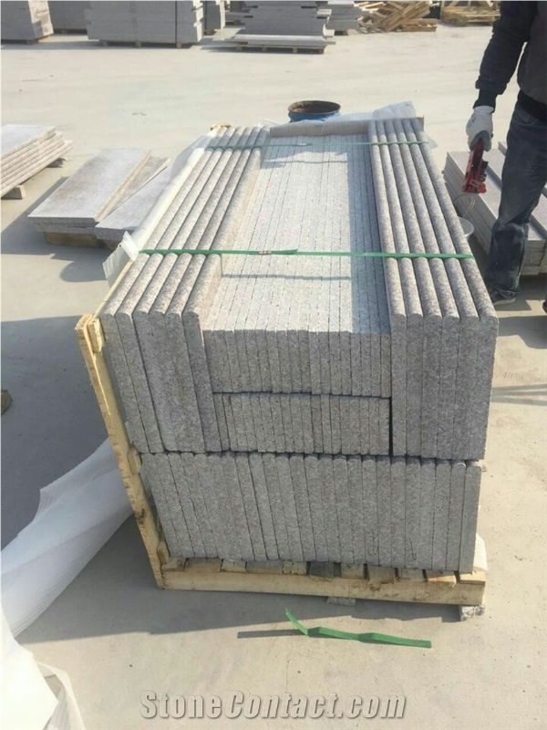 New G664 Pink, Brown Granite, Porrino G363 Shandong Cheap Building Stone in Stair Steps with Anti Slip, Bullnose Round Long Edge, Treads and Risers