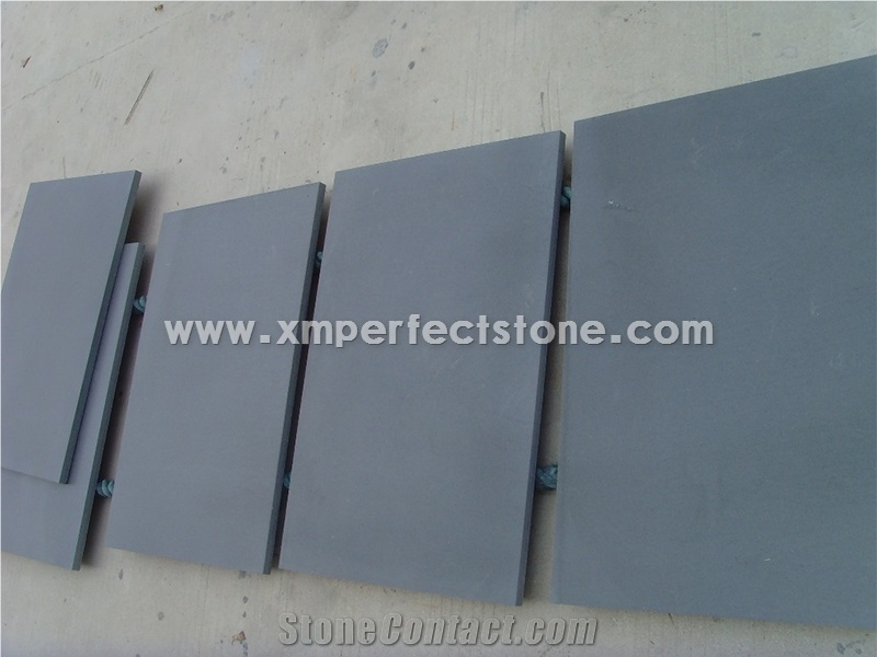 Cheap Basalt Grey Andesite Flooring Tiles 600x600 600x300 /Basalt Factory Volcanic Stone / Basalt Tiles Flamed Brushed / Basalt Rock for Sale China Quarry Stone