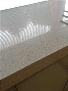 Calacatta White Marble Look Quartz Stone Solid Surfaces Polished Slabs Tiles Engineered Stone Artificial Stone Slabs for Hotel Kitchen,Bathroom Backsplash Walling Panel Customized Edge