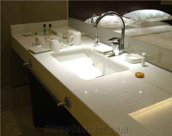 Quartz Stone Slabs,Calacatta White Quartz,Quartz Stone Tops,Artificial Stone Slabs,Calacatta Quartz Stone,Calacatta Bianco Quartz Tiles/Slabs for Vanity Tops,Table/Bench Tops,Engineered Stone