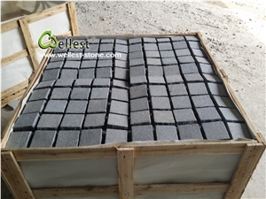 Dark Grey Granite Flamed on Top, Four Sides Natural Driveway Paving Stone