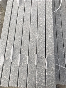 G375 Granite Flamed Palisade