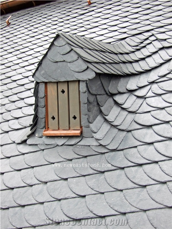 China Dark Grey Black Slate Roofing Tile for Sale