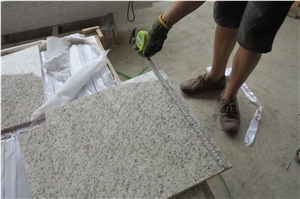 Navajo White Polished Tiles for Floor, Navajo White Granite
