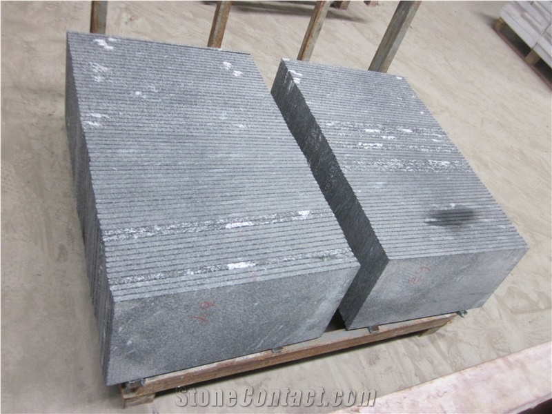 Via Lactea/Snow Grey/Mist Black/Jet Mist Granite Flamed Tiles for Floor
