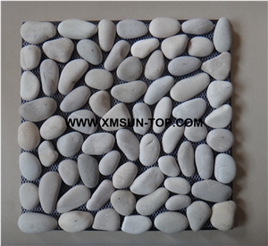 Yellowish-Brown Honed Flat Pebble Mosaic in Mesh/Natural River Stone Mosaic Wall Tiles/Pebble Floor Tiles/Interior Decoration