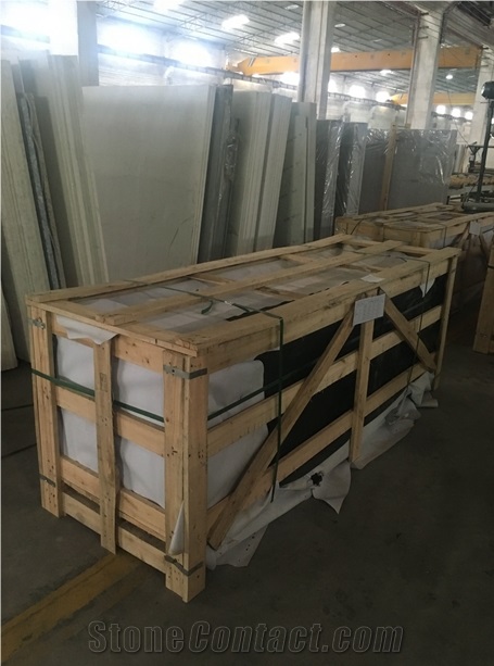 Pure White Quartz Stone Slabs & Tiles/Solid Surface Engineered Stone Wall Tiles & Floor Tiles，Used for Countertop & Vanity Top
