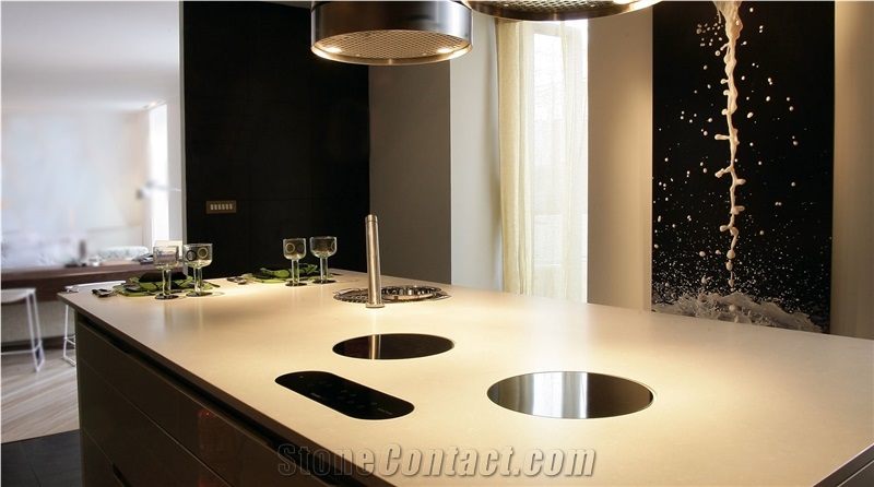 Rivers Series Silestone - Yukon Blanco Quartz Countertop
