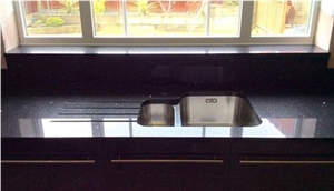 Quartz Black Mirror Chip Work Top