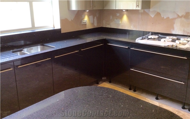 Quartz Black Mirror Chip Work Top