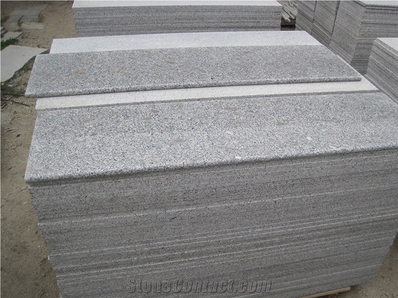 Cheap Price Grey Stone, G383 Granite, Zhaoyuan Pearl Flower Granite, Polished Granite Slab, Granite Floor Tile, Step, China Natural Stone