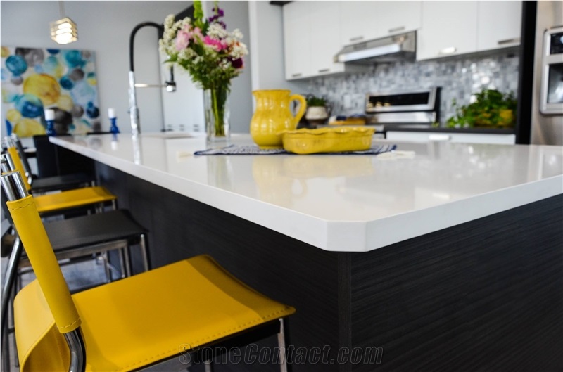 Cirrus - Quartz Stone Kitchen Countertop