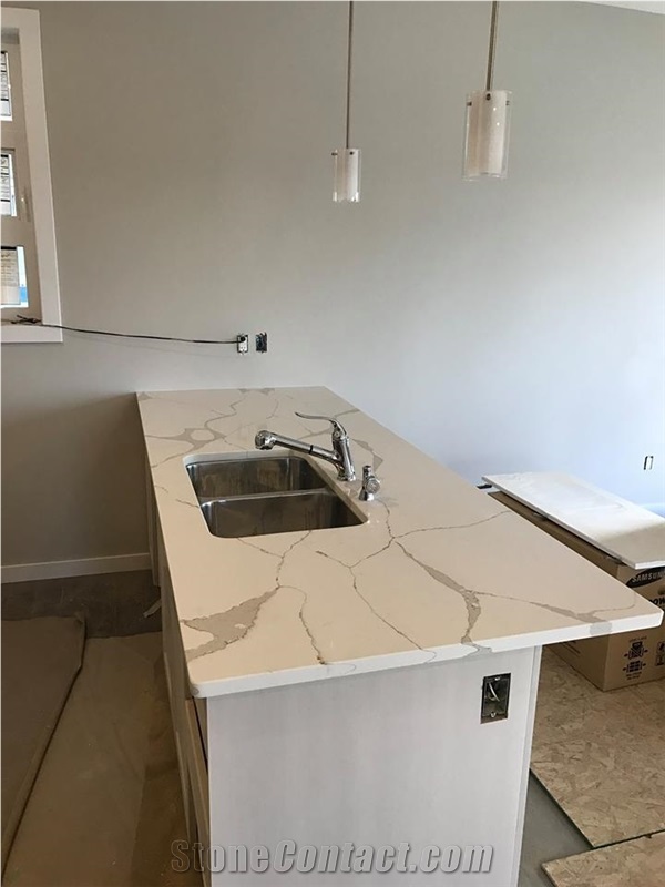 Irah Cascade Quartz Kitchen Countertops