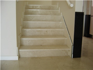 Moleanos Beige Limestone Stairs