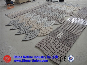 Beige Granite Cubestone Paving Stes, China Beige Granite Cobble Stone for Paving Outside in Mesh