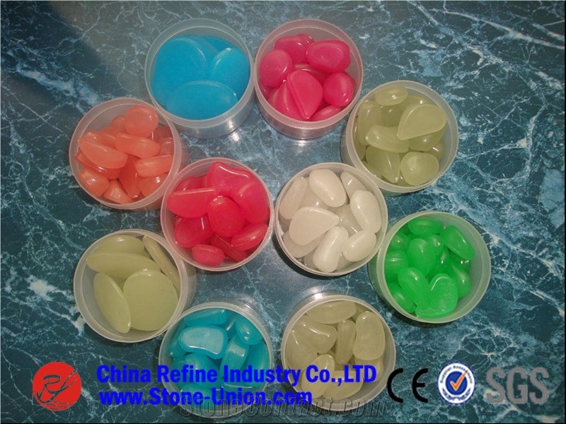 Glow in the Dark Pebbles Stone for Garden Walkway ,Glow in the Dark Pebble Stone for Fish Tank, Plastic Luminous Stone