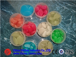 Glow in the Dark Pebbles Stone for Garden Walkway ,Glow in the Dark Pebble Stone for Fish Tank, Plastic Luminous Stone