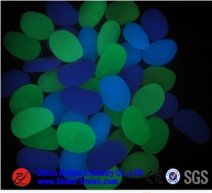 Red Glow Stone for Path Decoration,Glow in the Dark Landscape, Glow Stone, Luminous Pebble