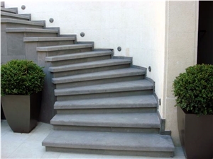 Olivine Basalt Steps, Risers