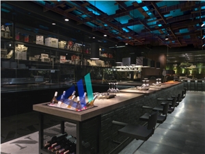 Acrylic Solid Surface Wooden Curved Cafe Bar Counter Led Bar Furniture