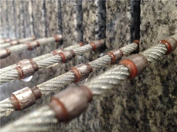 High Efficiency Granite Cutting Rubberized Diamond Wire Saw